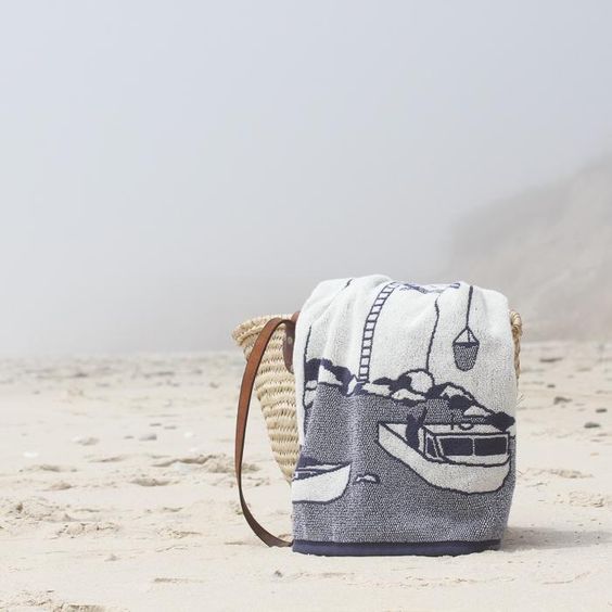 B L U E BROOK FARM GENERAL STORE