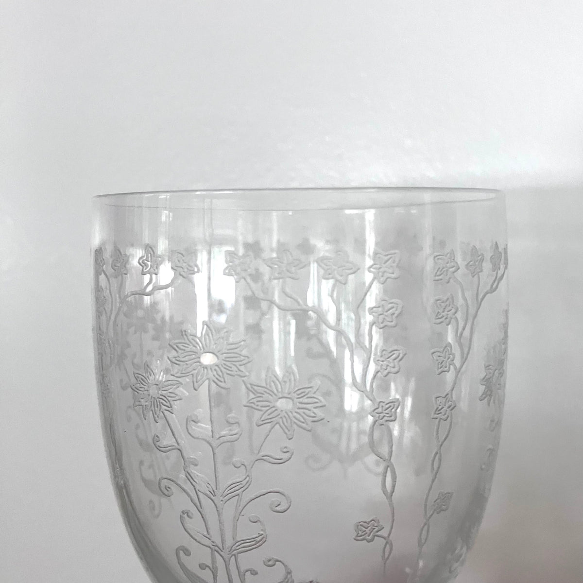 Set of 4 Etched Wine Glasses