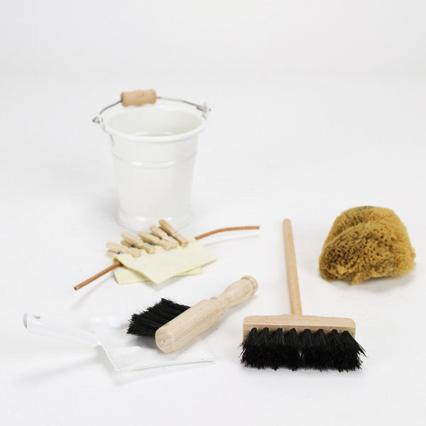 Dolls-Cleaning-Supplies